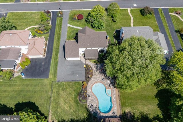 6 LOMBARDY DR, Wilmington, DE 19803
