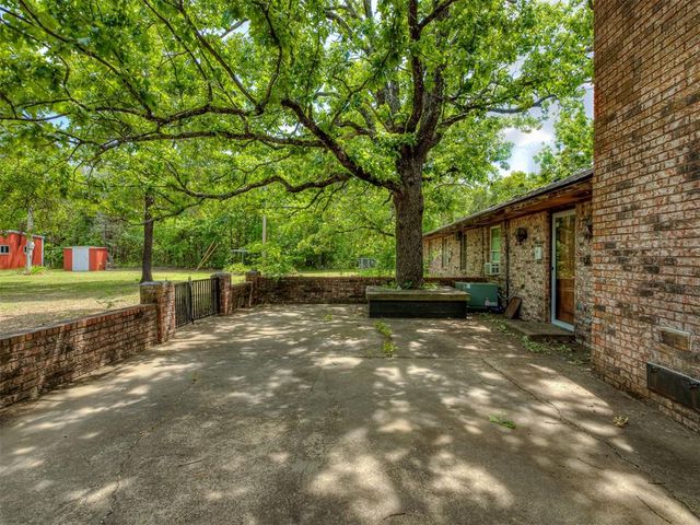 8600 Towering Oaks, Noble, OK 73068