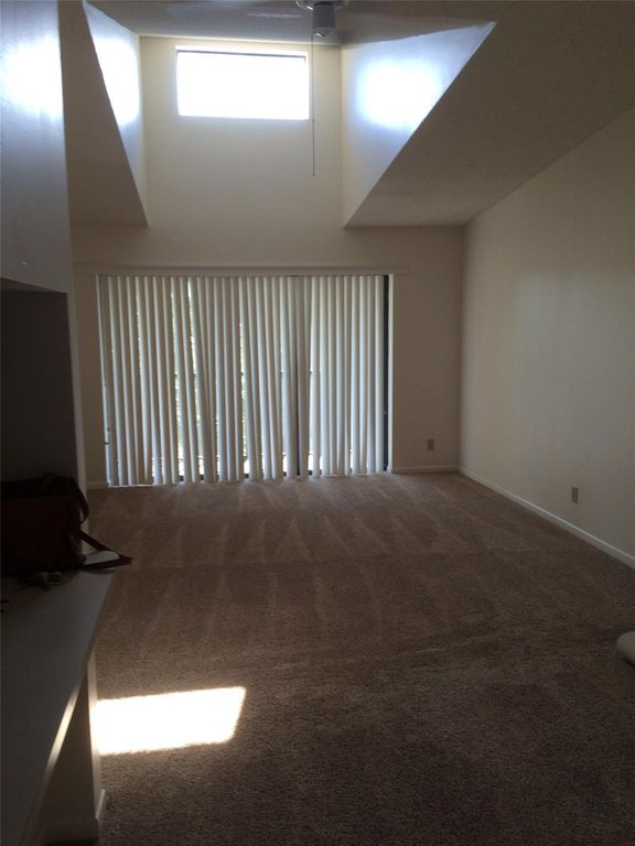 209 Foxtail Drive D-3, Greenacres, FL 33415