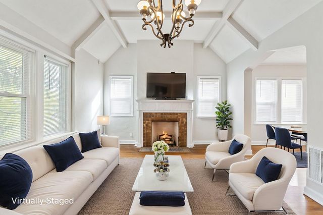 991 Lilley Avenue, Columbus, OH 43206