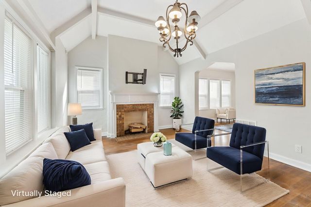 991 Lilley Avenue, Columbus, OH 43206