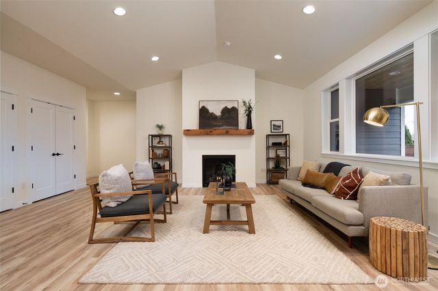 632 Legacy Way, Sedro Woolley, WA 98284