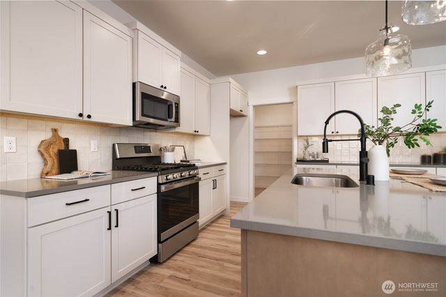 632 Legacy Way, Sedro Woolley, WA 98284