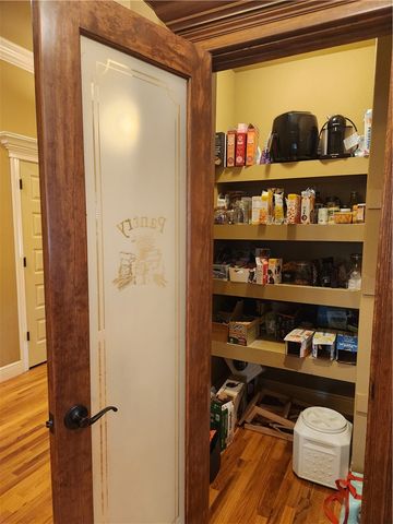 1705 SW Hayfield Avenue, Bentonville, AR 72713