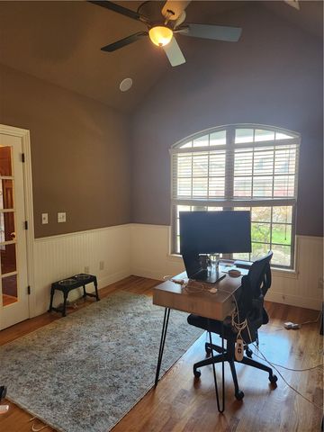 1705 SW Hayfield Avenue, Bentonville, AR 72713