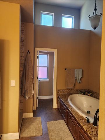 1705 SW Hayfield Avenue, Bentonville, AR 72713
