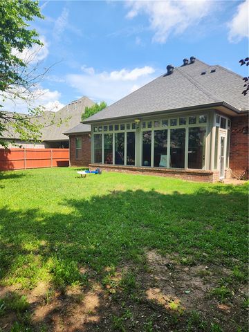 1705 SW Hayfield Avenue, Bentonville, AR 72713