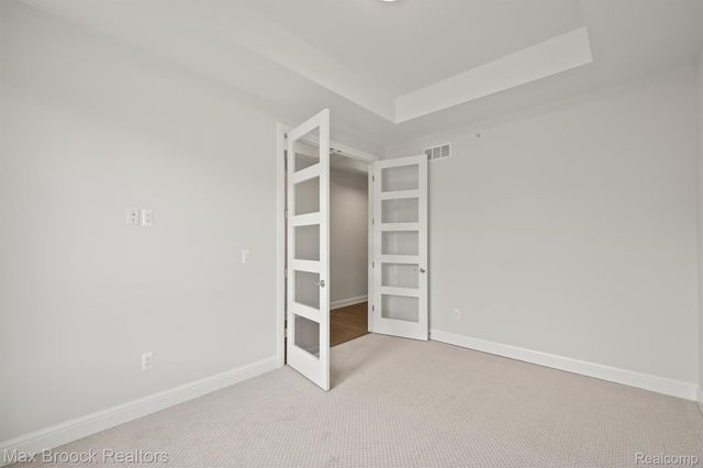 7477 Gramercy Circle 17, West Bloomfield Charter Township, MI 48322