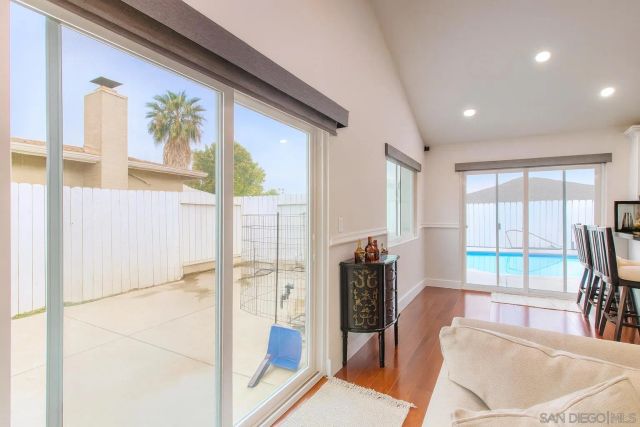 619 S Midway Dr, Escondido, CA 92027