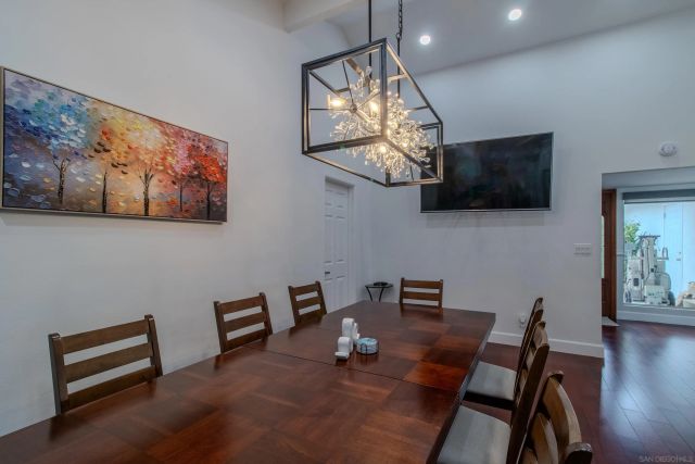 619 S Midway Dr, Escondido, CA 92027