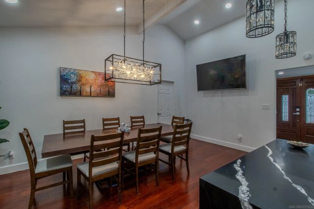 619 S Midway Dr, Escondido, CA 92027