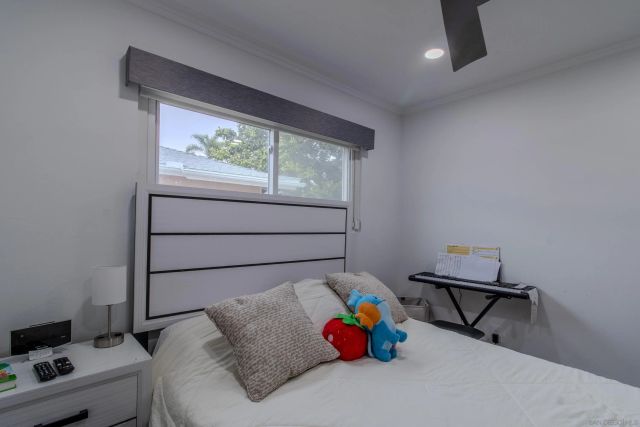 619 S Midway Dr, Escondido, CA 92027