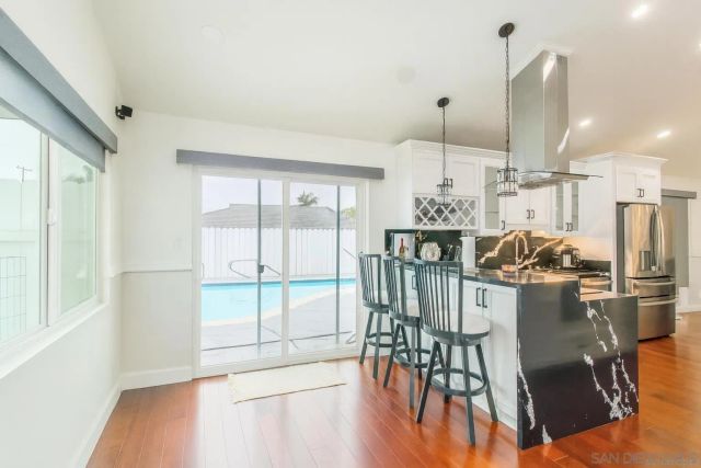 619 S Midway Dr, Escondido, CA 92027