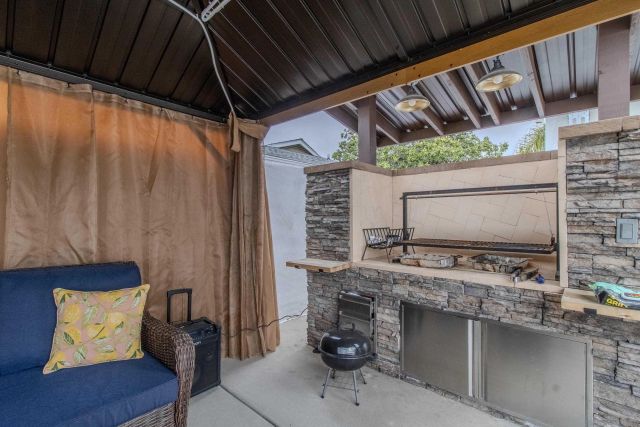 619 S Midway Dr, Escondido, CA 92027