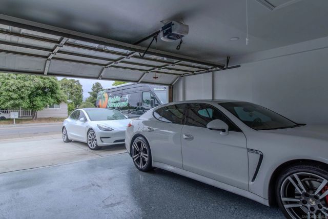 619 S Midway Dr, Escondido, CA 92027