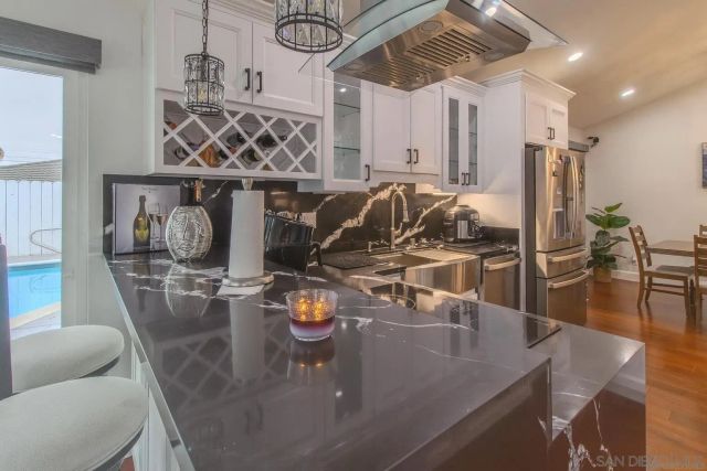 619 S Midway Dr, Escondido, CA 92027