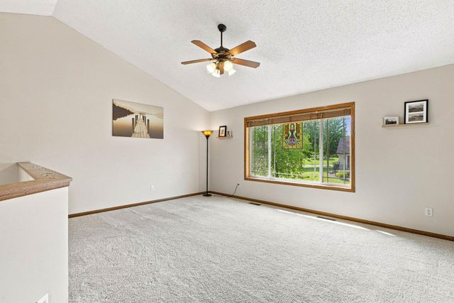 9195 Prairie Street, Elko New Market, MN 55020