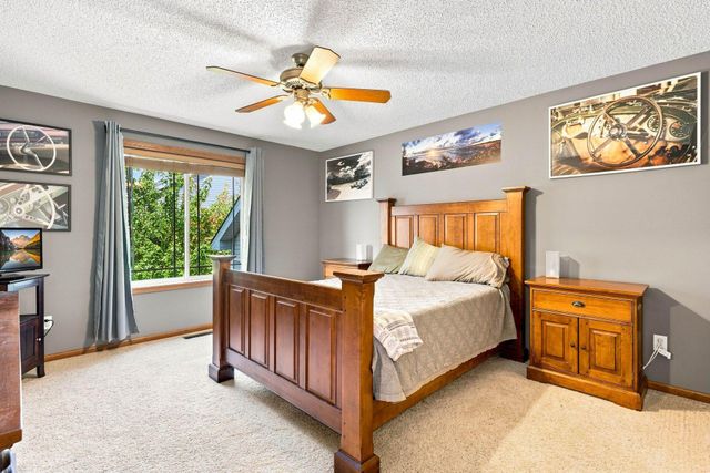 9195 Prairie Street, Elko New Market, MN 55020