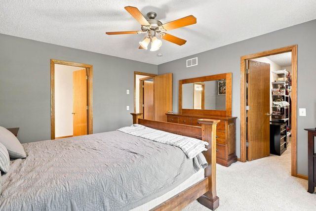 9195 Prairie Street, Elko New Market, MN 55020