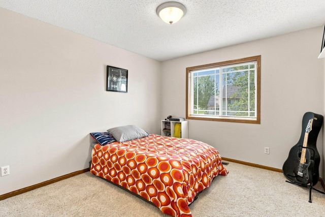 9195 Prairie Street, Elko New Market, MN 55020