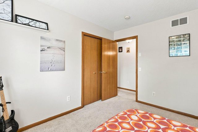 9195 Prairie Street, Elko New Market, MN 55020