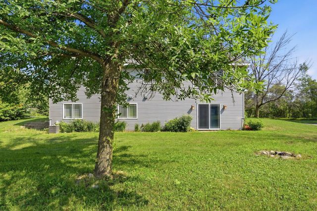 9195 Prairie Street, Elko New Market, MN 55020