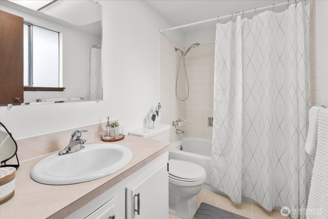 11305 W Ibberson Drive, Everett, WA 98208