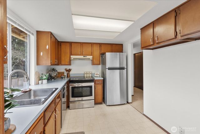 11305 W Ibberson Drive, Everett, WA 98208