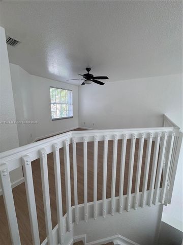 4950 Pelican Mnr, Coconut Creek, FL 33073