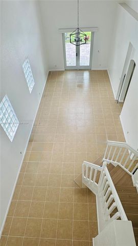 4950 Pelican Mnr, Coconut Creek, FL 33073