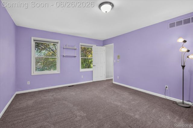 8114 Chilson Road, Hamburg Township, MI 48169