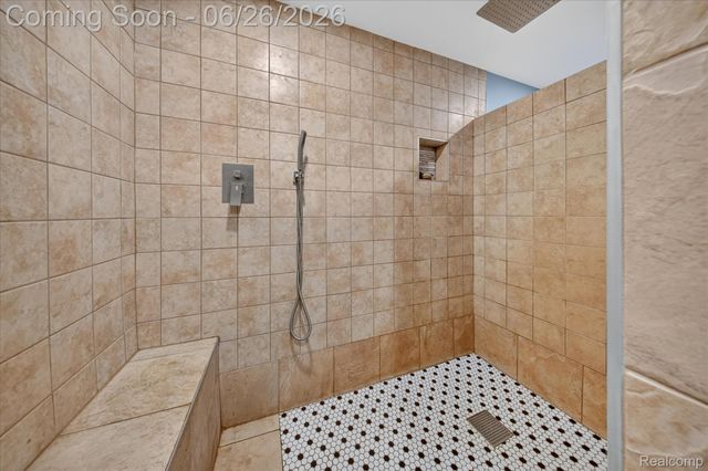 8114 Chilson Road, Hamburg Township, MI 48169