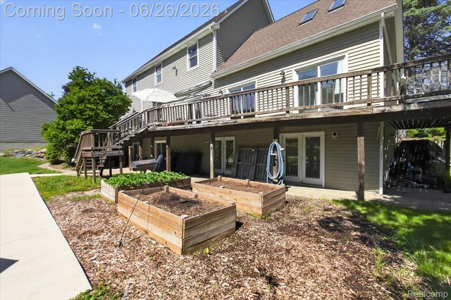 8114 Chilson Road, Hamburg Township, MI 48169