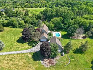 8114 Chilson Road, Hamburg Township, MI 48169