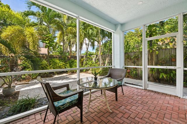 703 SW 16TH Court 703, Fort Lauderdale, FL 33315