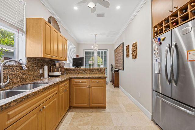 703 SW 16TH Court 703, Fort Lauderdale, FL 33315