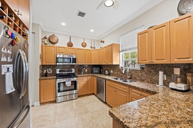 703 SW 16TH Court 703, Fort Lauderdale, FL 33315