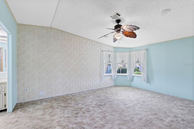 3217 RAINBOW ROAD, Tavares, FL 32778