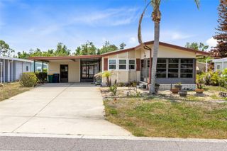 3217 RAINBOW ROAD, Tavares, FL 32778