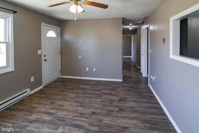 147 LARIAT DR, Kearneysville, WV 25430