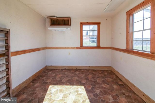 147 LARIAT DR, Kearneysville, WV 25430