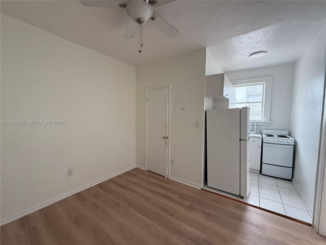 1615 Pennsylvania Ave 30, Miami Beach, FL 33139