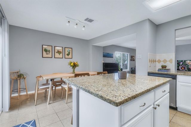 1617 Alazan CV, Round Rock, TX 78664
