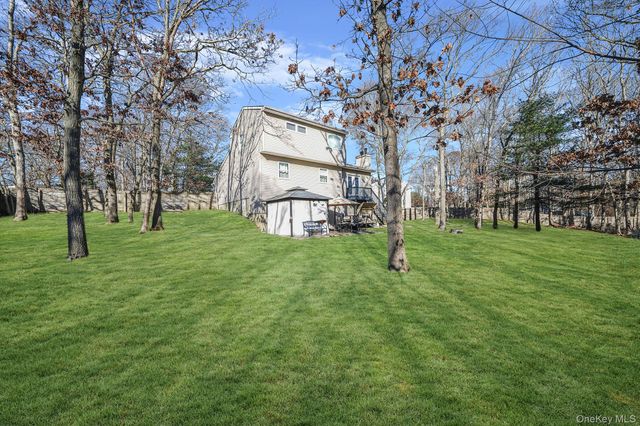 973 N Ocean Avenue, Patchogue, NY 11772