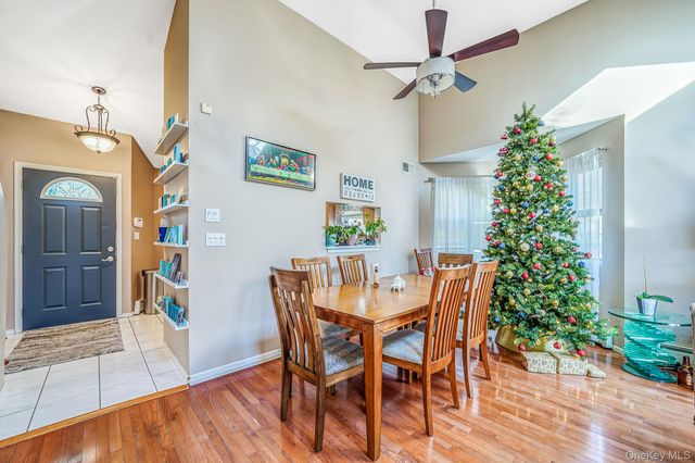 973 N Ocean Avenue, Patchogue, NY 11772