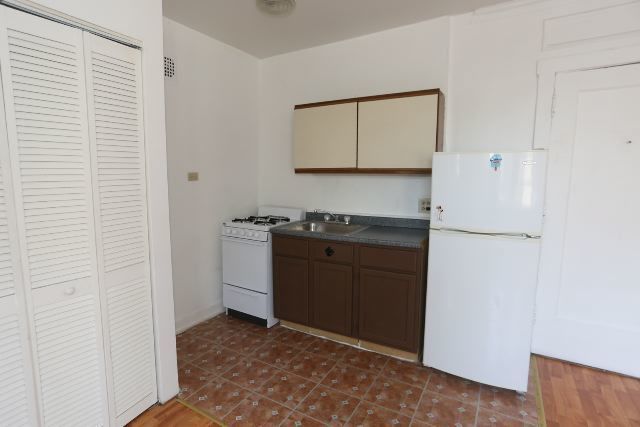 4735 N Beacon Street 211, Chicago, IL 60640