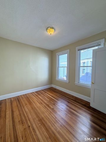 63 Blake Street, New Haven, CT 06511