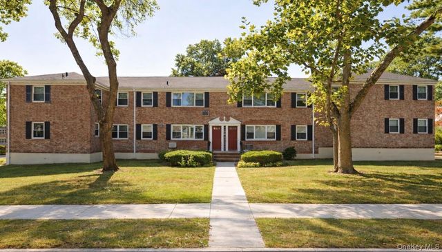 15033 Jewel Avenue 303B, Flushing, NY 11367