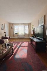 15033 Jewel Avenue 303B, Flushing, NY 11367