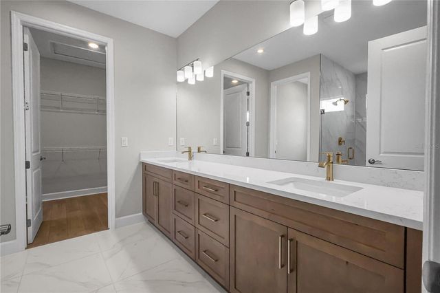 960 CLUB CRESSWIND DRIVE, Lady Lake, FL 32159